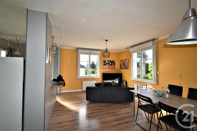 Maison &agrave; louer - 4 pi&egrave;ces - 73,82 m2 - Nuille Sur Vicoin - 53 - PAYS-DE-LOIRE