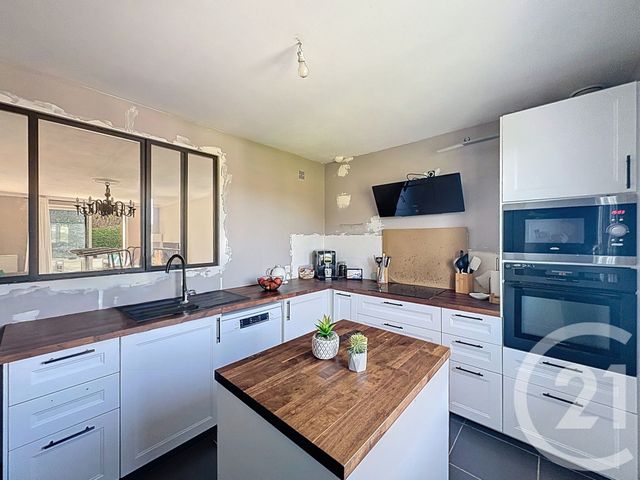 Maison &agrave; vendre - 5 pi&egrave;ces - 90 m2 - Le Genest St Isle - 53 - PAYS-DE-LOIRE