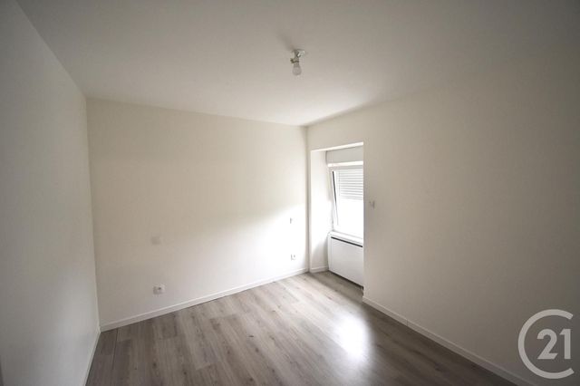 Maison &agrave; louer - 3 pi&egrave;ces - 86 m2 - Astille - 53 - PAYS-DE-LOIRE