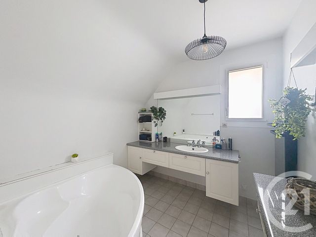 Maison &agrave; vendre - 7 pi&egrave;ces - 152,34 m2 - St Ouen Des Toits - 53 - PAYS-DE-LOIRE