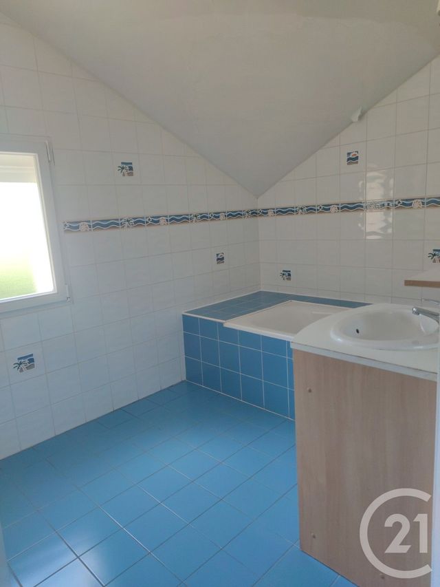 Maison &agrave; louer - 5 pi&egrave;ces - 126,77 m2 - Bonchamp Les Laval - 53 - PAYS-DE-LOIRE