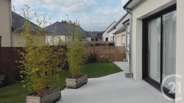 Maison &agrave; louer - 4 pi&egrave;ces - 112,68 m2 - L Huisserie - 53 - PAYS-DE-LOIRE