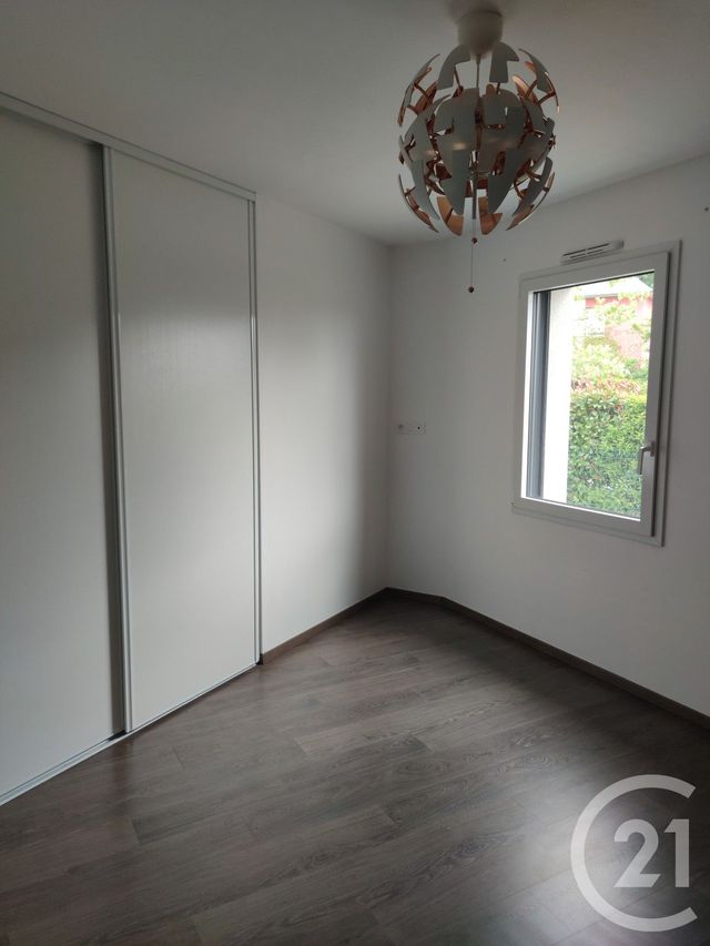 Maison &agrave; louer - 4 pi&egrave;ces - 112,68 m2 - L Huisserie - 53 - PAYS-DE-LOIRE