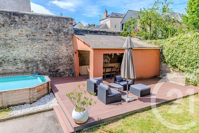 Maison &agrave; louer - 6 pi&egrave;ces - 165 m2 - Laval - 53 - PAYS-DE-LOIRE