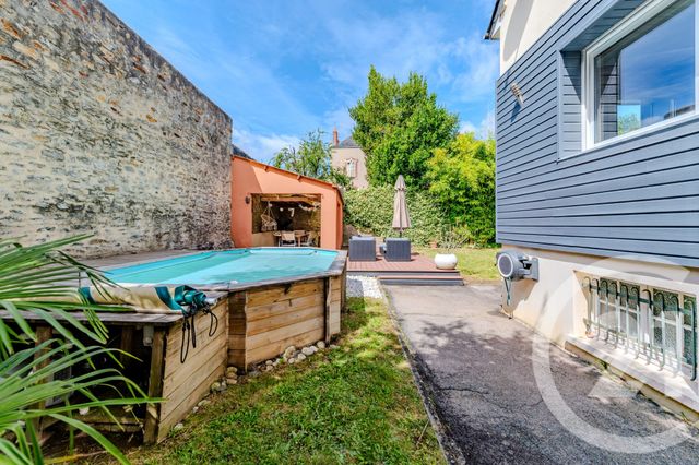 Maison &agrave; louer - 6 pi&egrave;ces - 165 m2 - Laval - 53 - PAYS-DE-LOIRE