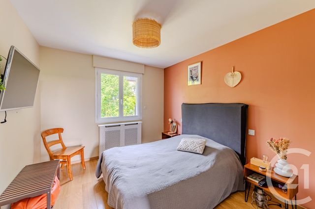 Maison &agrave; louer - 6 pi&egrave;ces - 165 m2 - Laval - 53 - PAYS-DE-LOIRE