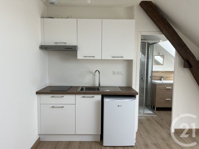 Appartement F1 &agrave; louer - 1 pi&egrave;ce - 20,07 m2 - St Berthevin - 53 - PAYS-DE-LOIRE