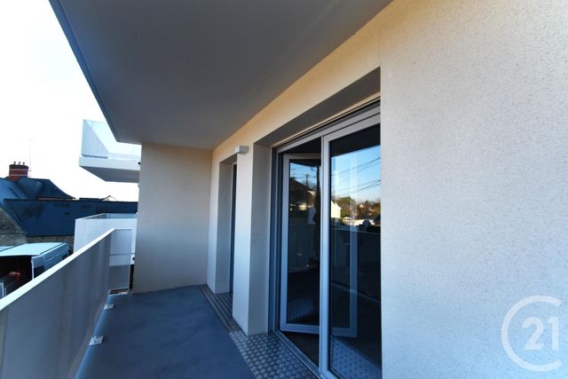 Appartement T2 &agrave; louer - 2 pi&egrave;ces - 40,30 m2 - Laval - 53 - PAYS-DE-LOIRE