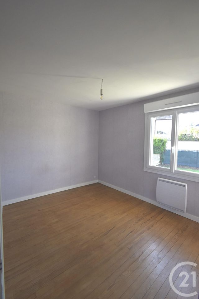 Maison &agrave; louer - 4 pi&egrave;ces - 64,95 m2 - Laval - 53 - PAYS-DE-LOIRE