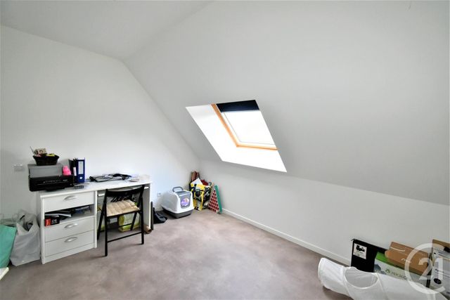 Maison &agrave; louer - 5 pi&egrave;ces - 92,06 m2 - L Huisserie - 53 - PAYS-DE-LOIRE