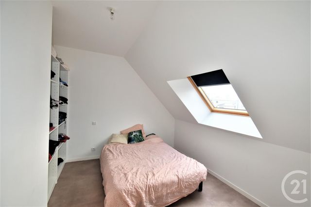 Maison &agrave; louer - 5 pi&egrave;ces - 92,06 m2 - L Huisserie - 53 - PAYS-DE-LOIRE