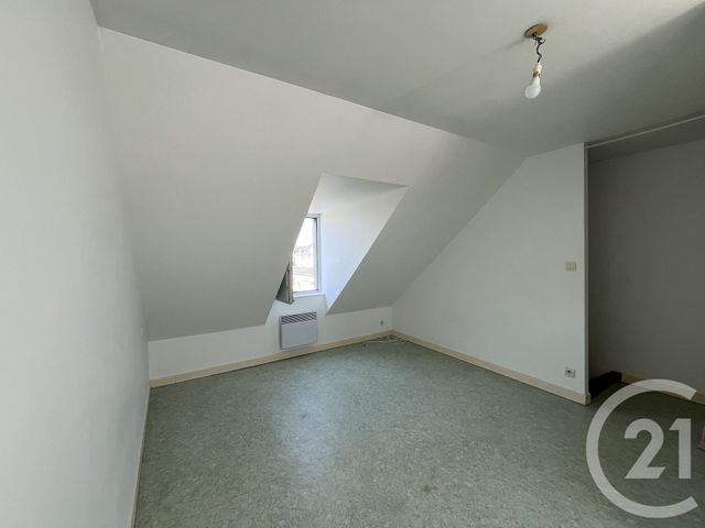 Appartement T2 &agrave; louer - 2 pi&egrave;ces - 32,14 m2 - Laval - 53 - PAYS-DE-LOIRE