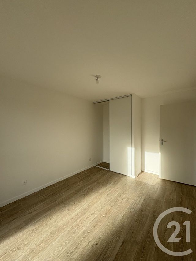 Appartement T2 &agrave; louer - 2 pi&egrave;ces - 46,03 m2 - Bonchamp Les Laval - 53 - PAYS-DE-LOIRE