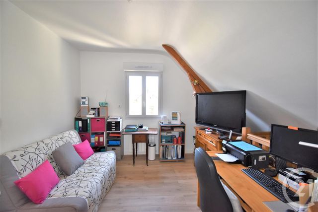 Maison &agrave; louer - 5 pi&egrave;ces - 102,69 m2 - Change - 53 - PAYS-DE-LOIRE