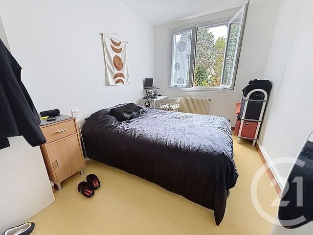 Appartement F3 &agrave; vendre - 4 pi&egrave;ces - 57,12 m2 - St Berthevin - 53 - PAYS-DE-LOIRE