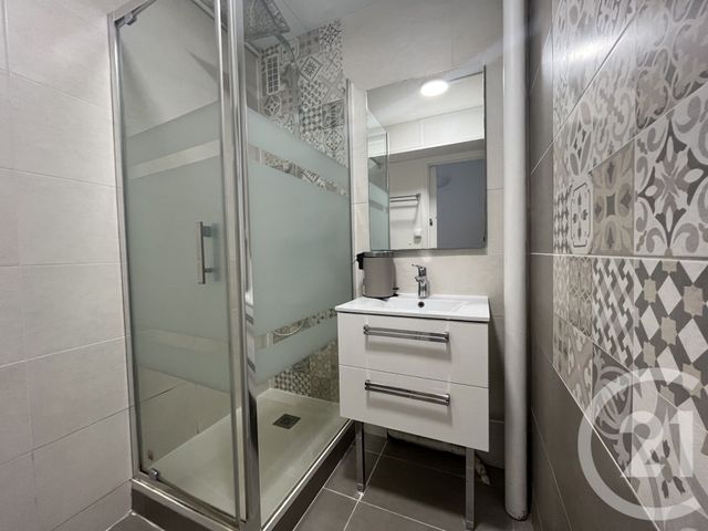 Appartement Chambre &agrave; louer - 4 pi&egrave;ces - 65,01 m2 - Laval - 53 - PAYS-DE-LOIRE
