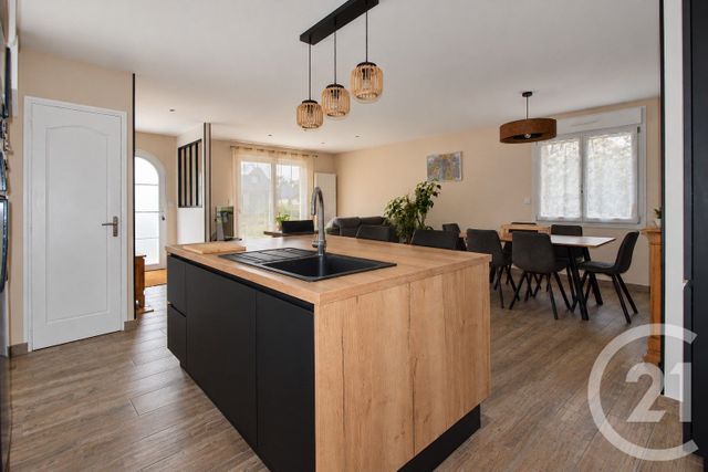 Maison &agrave; vendre - 5 pi&egrave;ces - 110 m2 - Bonchamp Les Laval - 53 - PAYS-DE-LOIRE