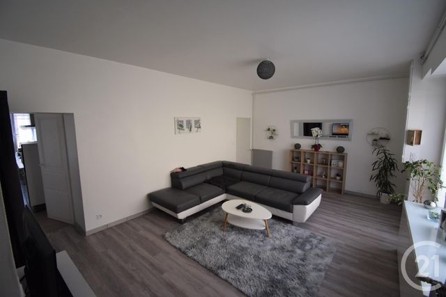Afficher la photo en grand Maison à vendre - 7 pièces - 163 m2 - CUILLE - 53 - PAYS-DE-LOIRE