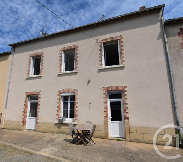 Afficher la photo en grand Maison à vendre - 7 pièces - 163 m2 - CUILLE - 53 - PAYS-DE-LOIRE