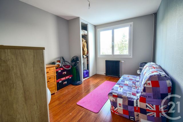 Afficher la photo en grand Maison à vendre - 6 pièces - 167 m2 - LAVAL - 53 - PAYS-DE-LOIRE