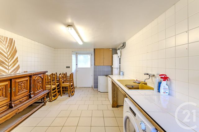 Maison à vendre - 13 pièces - 441,85 m2 - Quelaines St Gault - 53 - PAYS-DE-LOIRE