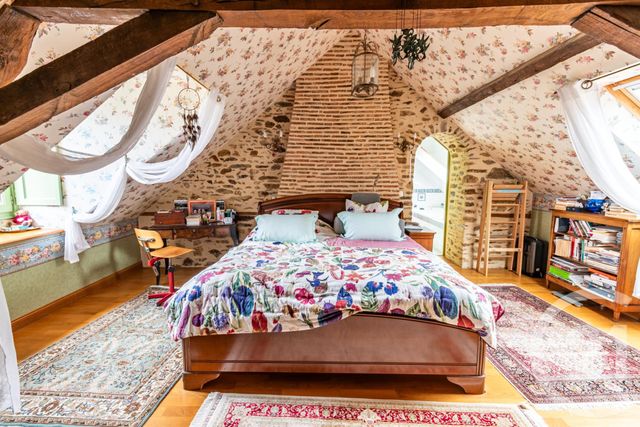 Maison à vendre - 6 pièces - 211 m2 - Aze - 53 - PAYS-DE-LOIRE