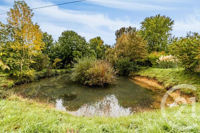 Maison à vendre - 6 pièces - 211 m2 - Aze - 53 - PAYS-DE-LOIRE