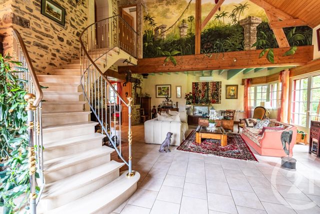 Maison à vendre - 6 pièces - 211 m2 - Aze - 53 - PAYS-DE-LOIRE