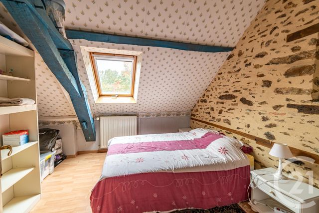 Maison à vendre - 6 pièces - 211 m2 - Aze - 53 - PAYS-DE-LOIRE