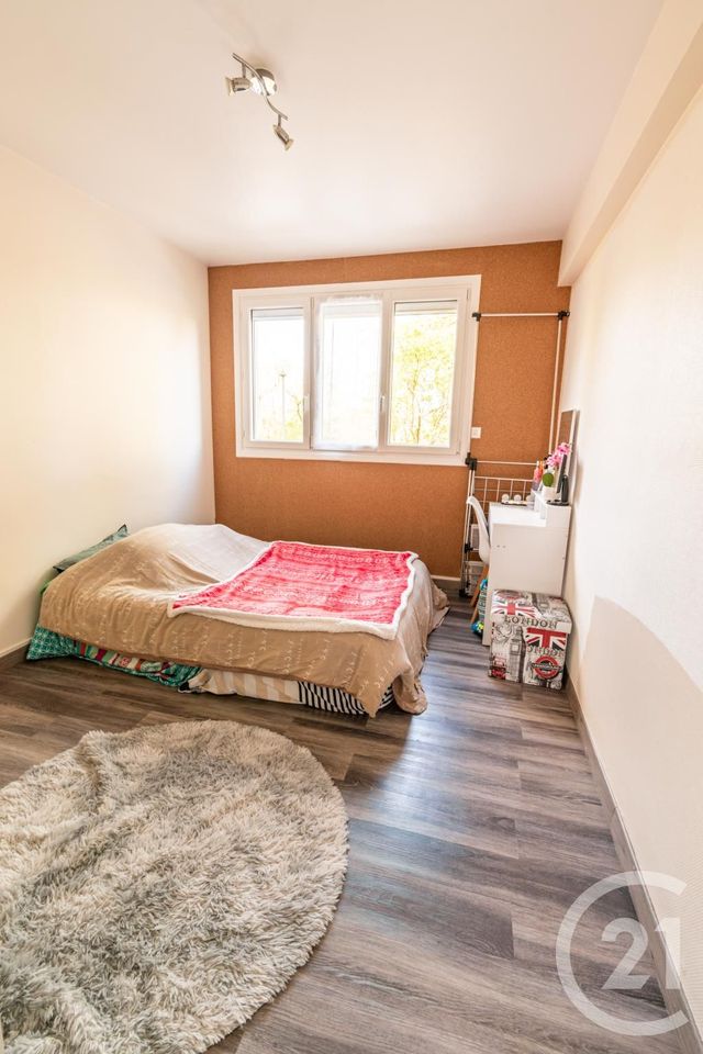 Appartement T4 &agrave; vendre - 4 pi&egrave;ces - 65,70 m2 - Laval - 53 - PAYS-DE-LOIRE