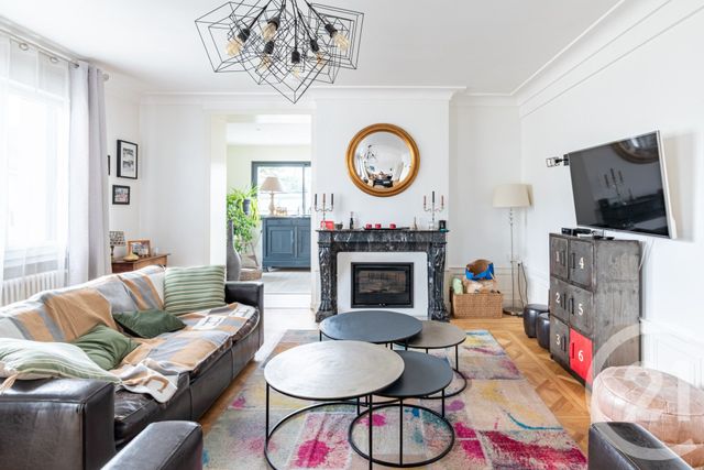 Maison à vendre - 9 pièces - 247,36 m2 - Laval - 53 - PAYS-DE-LOIRE