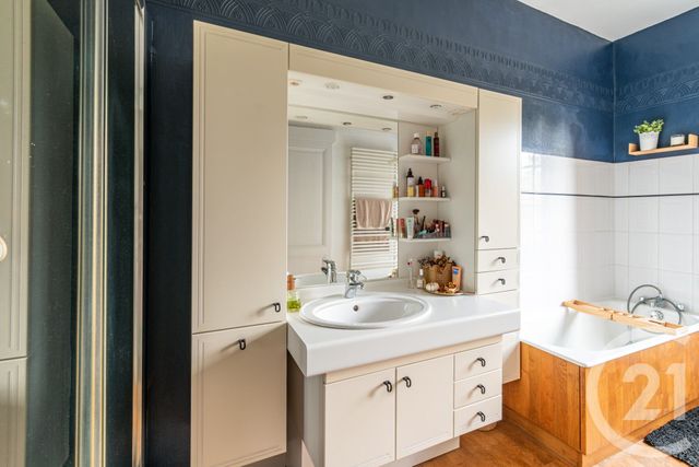 Maison à vendre - 8 pièces - 156,98 m2 - Laval - 53 - PAYS-DE-LOIRE