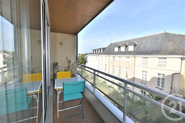 Appartement T3 à vendre - 3 pièces - 68 m2 - Laval - 53 - PAYS-DE-LOIRE