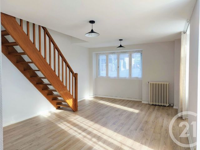 Appartement à vendre - 5 pièces - 85,19 m2 - Laval - 53 - PAYS-DE-LOIRE