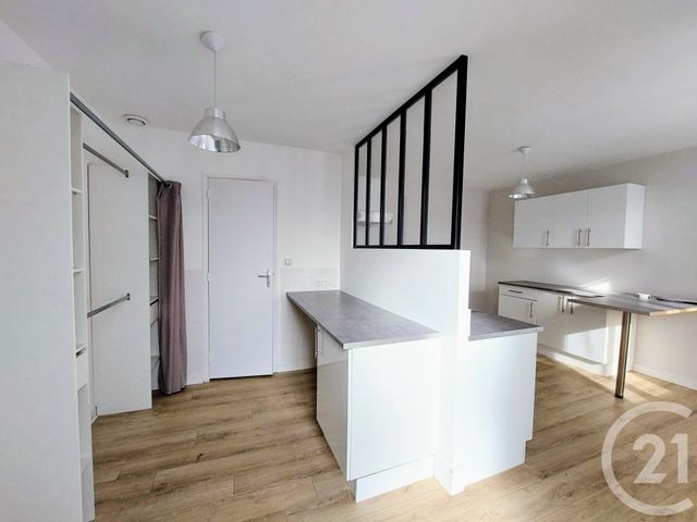 Appartement à vendre - 5 pièces - 85,19 m2 - Laval - 53 - PAYS-DE-LOIRE