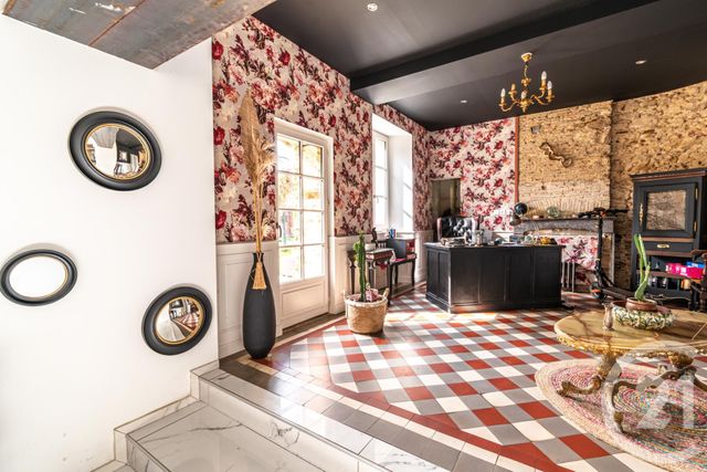 Maison à vendre - 8 pièces - 259 m2 - Laval - 53 - PAYS-DE-LOIRE