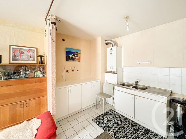 Appartement T2 à vendre - 2 pièces - 54 m2 - Laval - 53 - PAYS-DE-LOIRE