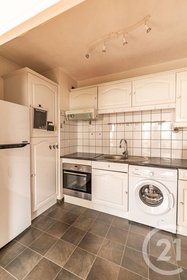 Appartement T2 &agrave; vendre - 2 pi&egrave;ces - 47 m2 - Laval - 53 - PAYS-DE-LOIRE