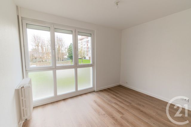 Appartement T3 &agrave; vendre - 3 pi&egrave;ces - 49,50 m2 - Laval - 53 - PAYS-DE-LOIRE
