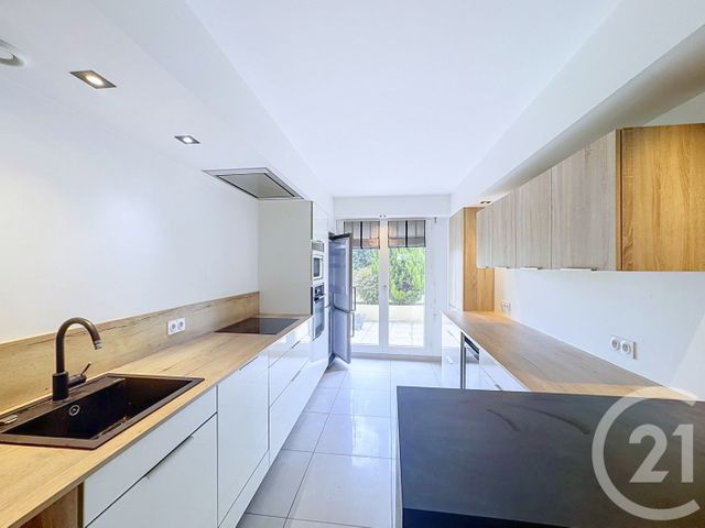 Appartement T4 &agrave; vendre - 4 pi&egrave;ces - 91,71 m2 - Laval - 53 - PAYS-DE-LOIRE