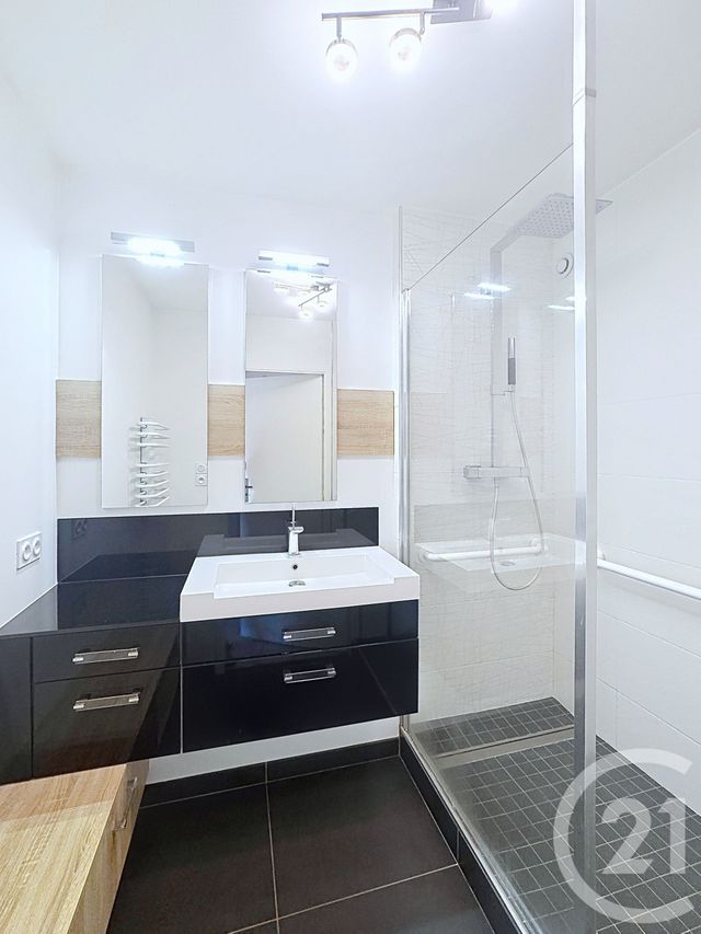 Appartement T4 &agrave; vendre - 4 pi&egrave;ces - 91,71 m2 - Laval - 53 - PAYS-DE-LOIRE