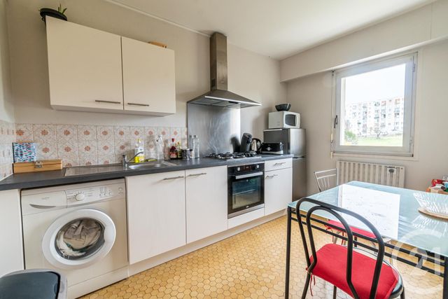 Appartement T1 &agrave; vendre - 2 pi&egrave;ces - 39,50 m2 - Laval - 53 - PAYS-DE-LOIRE
