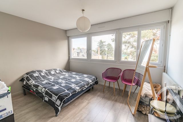 Appartement T4 &agrave; vendre - 5 pi&egrave;ces - 78,50 m2 - Laval - 53 - PAYS-DE-LOIRE