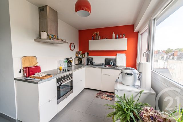 Appartement T4 &agrave; vendre - 5 pi&egrave;ces - 78,50 m2 - Laval - 53 - PAYS-DE-LOIRE