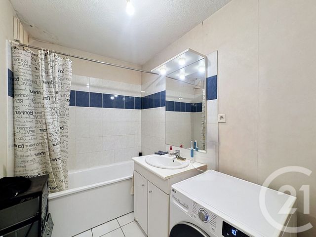 Appartement &agrave; vendre - 2 pi&egrave;ces - 47,71 m2 - Laval - 53 - PAYS-DE-LOIRE