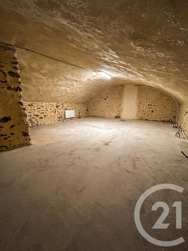 Appartement T2 &agrave; vendre - 2 pi&egrave;ces - 43,50 m2 - Laval - 53 - PAYS-DE-LOIRE