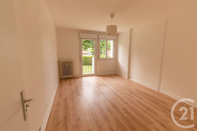 Appartement T5 &agrave; vendre - 5 pi&egrave;ces - 85 m2 - Laval - 53 - PAYS-DE-LOIRE