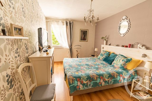 Appartement T3 &agrave; vendre - 4 pi&egrave;ces - 66 m2 - Laval - 53 - PAYS-DE-LOIRE