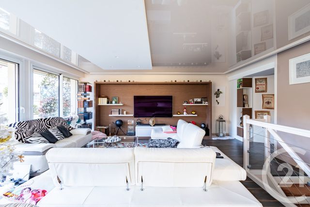 Appartement &agrave; vendre - 7 pi&egrave;ces - 180,68 m2 - Laval - 53 - PAYS-DE-LOIRE