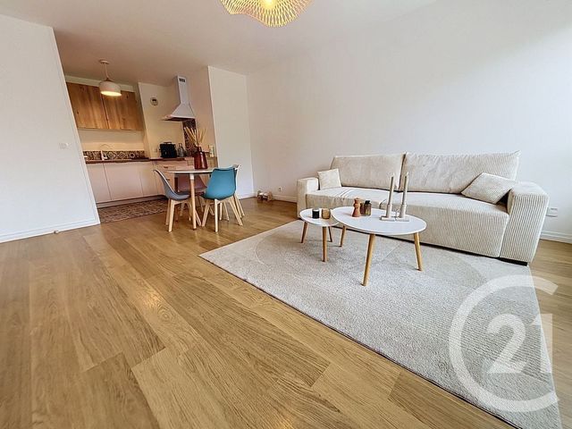 Appartement F2 &agrave; vendre - 2 pi&egrave;ces - 45,70 m2 - Laval - 53 - PAYS-DE-LOIRE